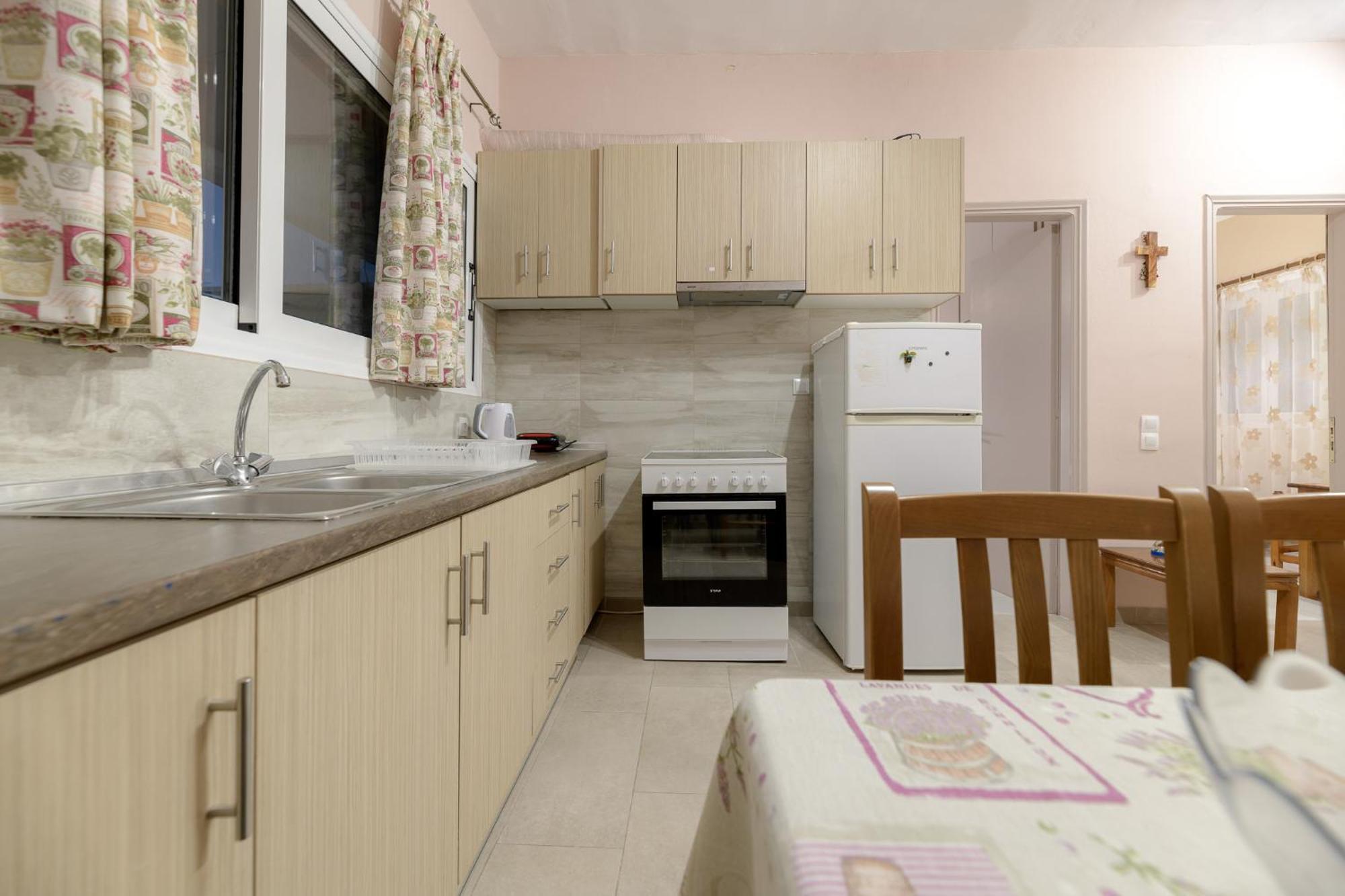 Anthi Studios & Apartments 알리케스 외부 사진