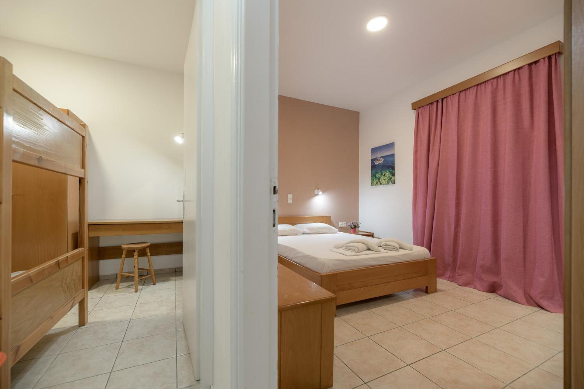 Anthi Studios & Apartments 알리케스 외부 사진