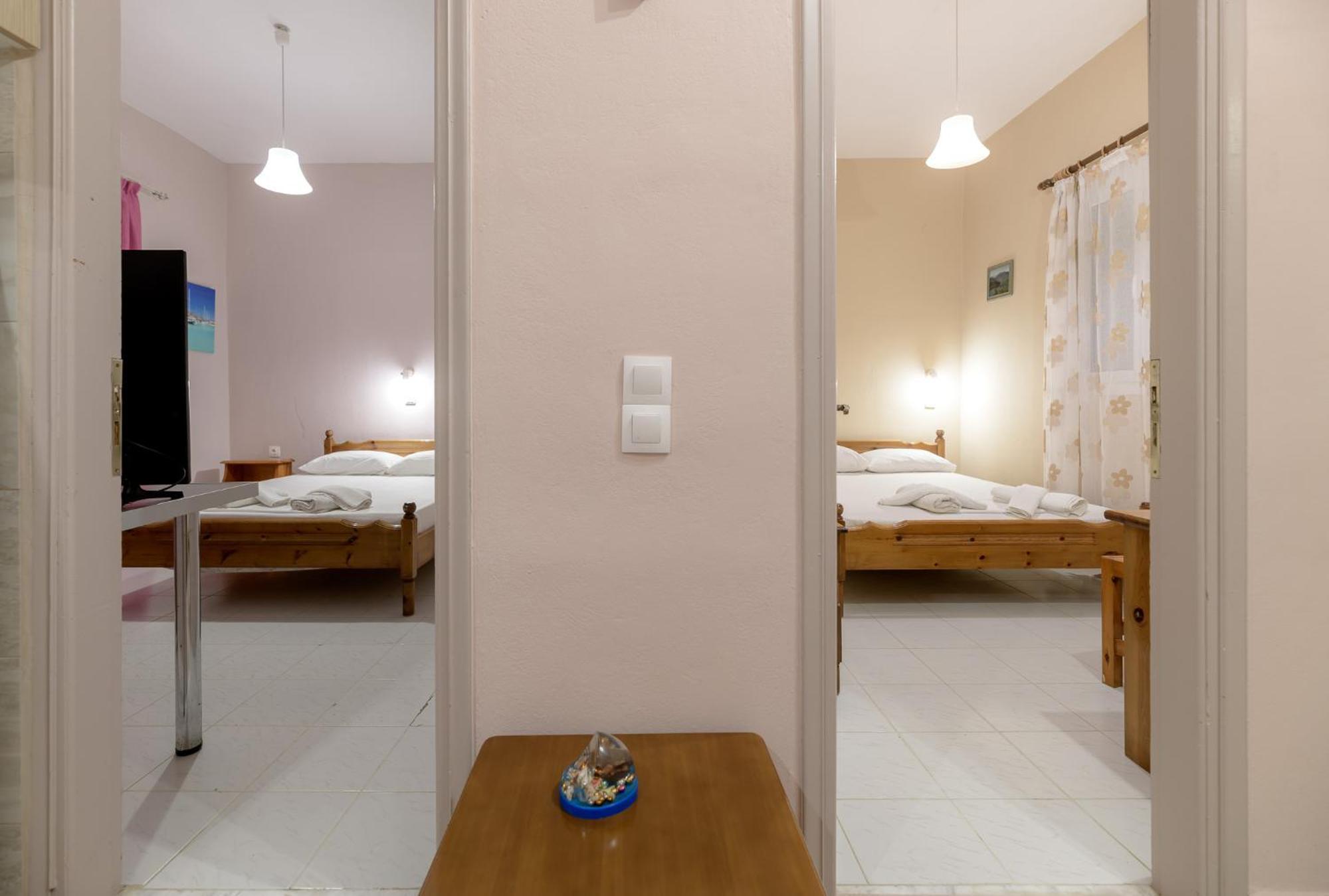 Anthi Studios & Apartments 알리케스 외부 사진