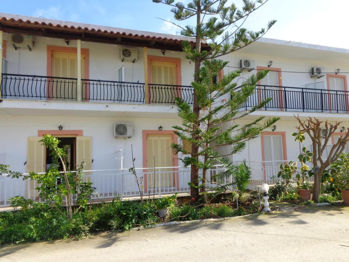 Anthi Studios & Apartments 알리케스 외부 사진